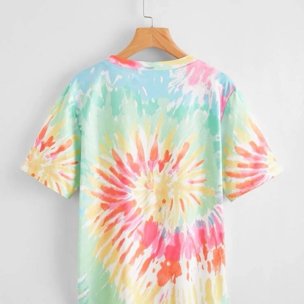 Tie Dye Alien 👽 Tee - Picture 2 of 4